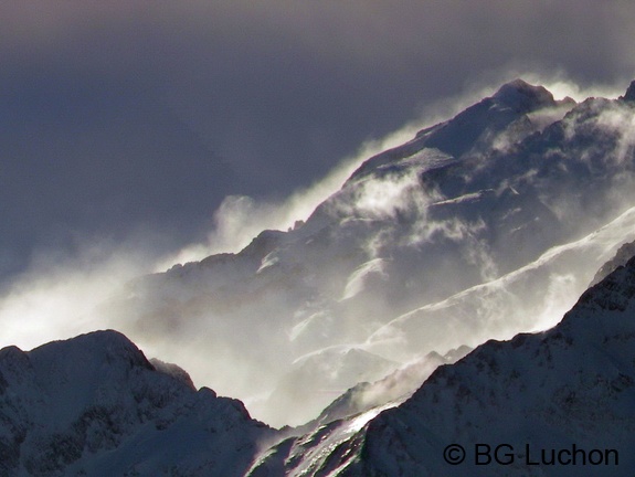 article Quand les pyrenees se transforment en alaska 3-15 03 (2315 visites) article Quand les pyrenees se transforment en alaska 3-15 03