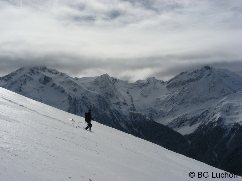 BG Tuc d'Aubas 35 (2825 visites) BG Tuc d'Aubas 35