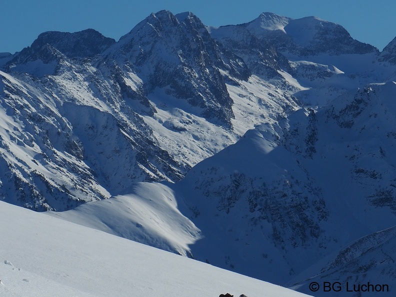 2101 BG Pouyaue 5 (1199 visites) 2101 BG Pouyaue 5