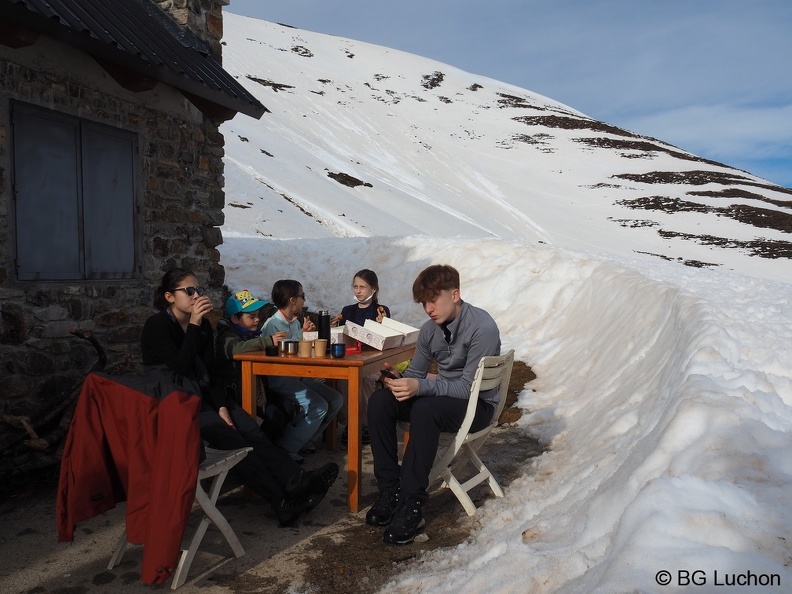 2102 AFDV Gouter Mont né 2 - 2102 AFDV Gouter Mont né_2.JPG 2102 AFDV Gouter Mont né_2.JPG
